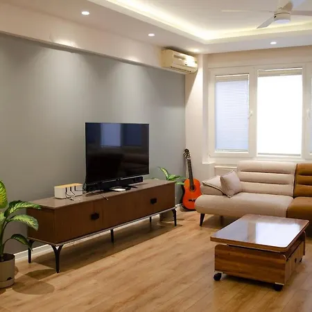 My Glamorous At Kadikoy Tuerkiye *